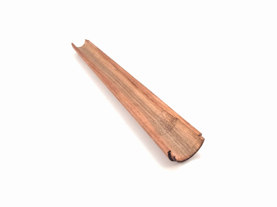 Lee Enfield No.4 Mk 2 walnut grooved rear upper hand guard, underside