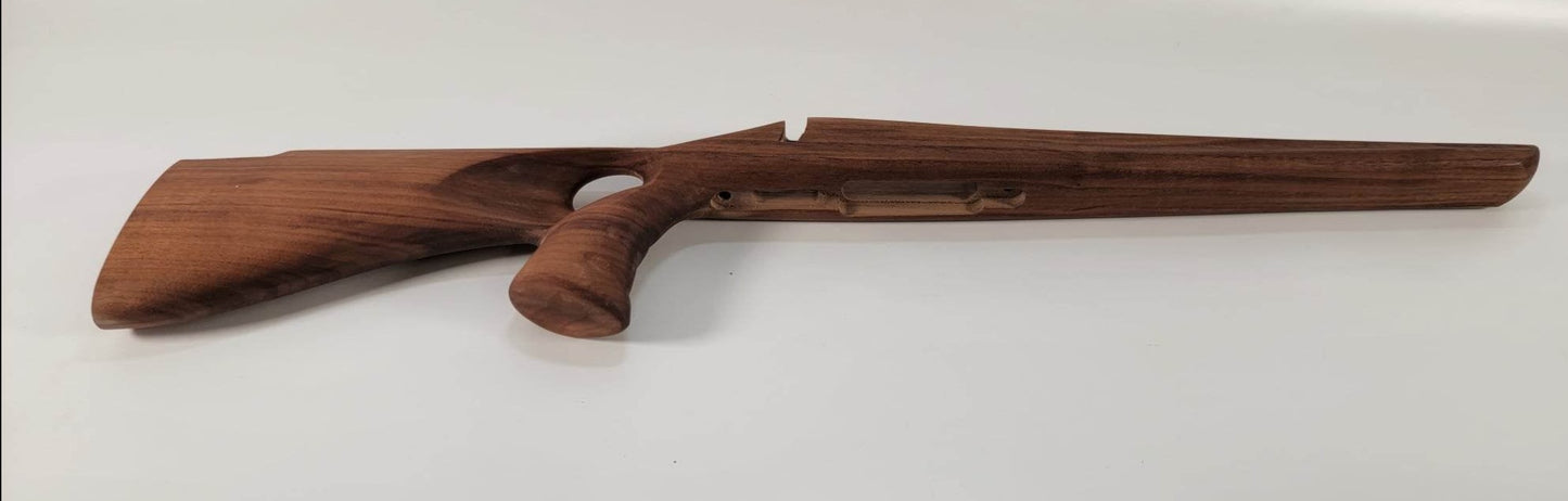 Remington 700 Short actions Right Hand Thumbhole Stock